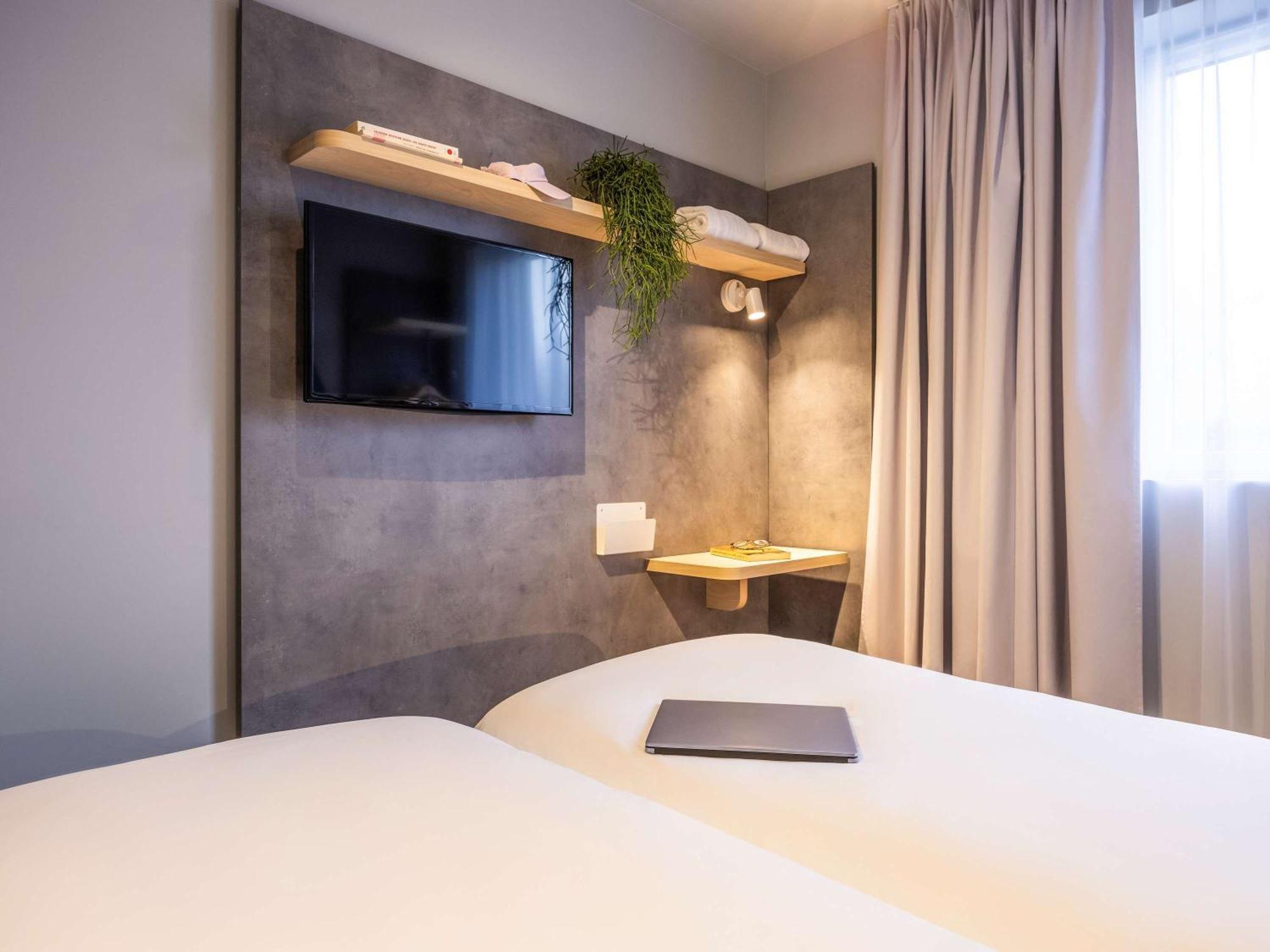 Ibis Budget Arlon Porte Du Luxembourg Esterno foto